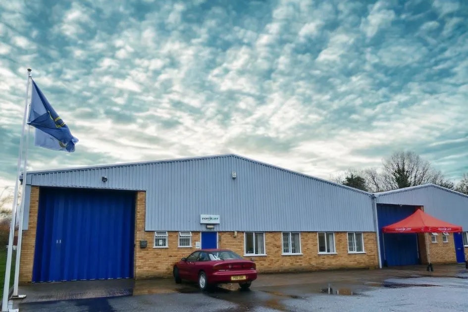 Tomcat Special Needs Innovations Ltd vanRaam dealer