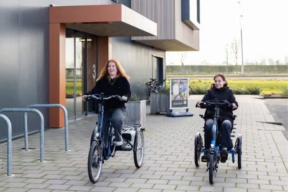 Lightweight Mobility and Seating Ltd Rugby vanRaam cycling