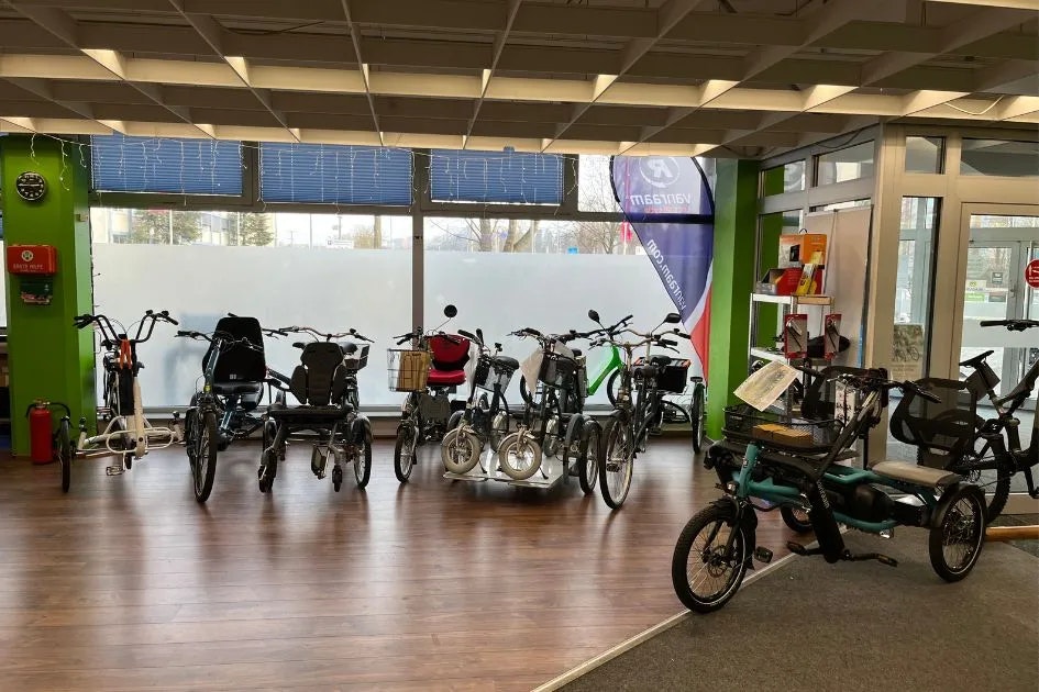 vanRaam dealer MC-Mobility Center UG