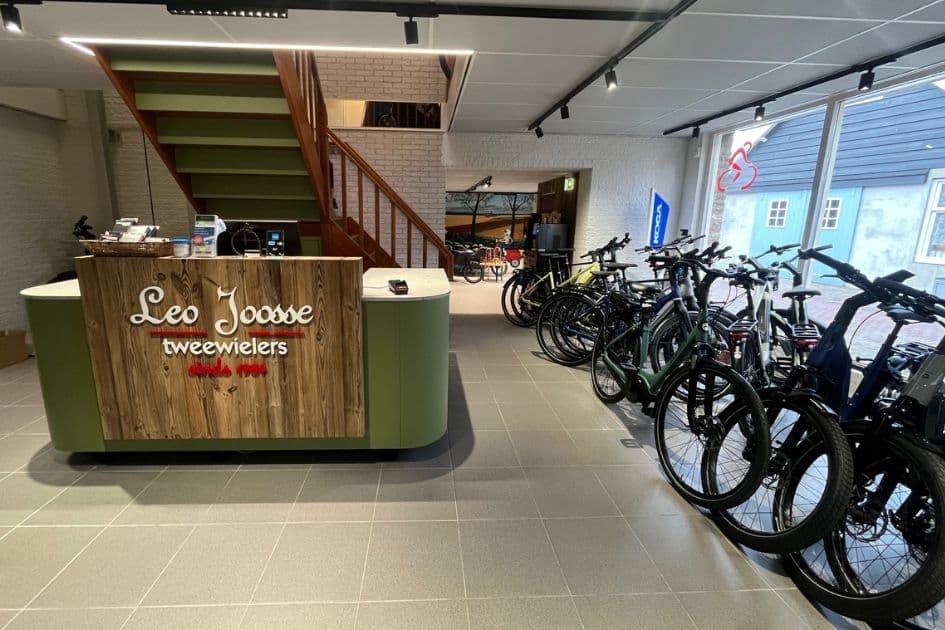 winkel vanRaam dealer Leo Joosse Tweewielers winkel vanRaam dealer Leo Joosse Tweewielers