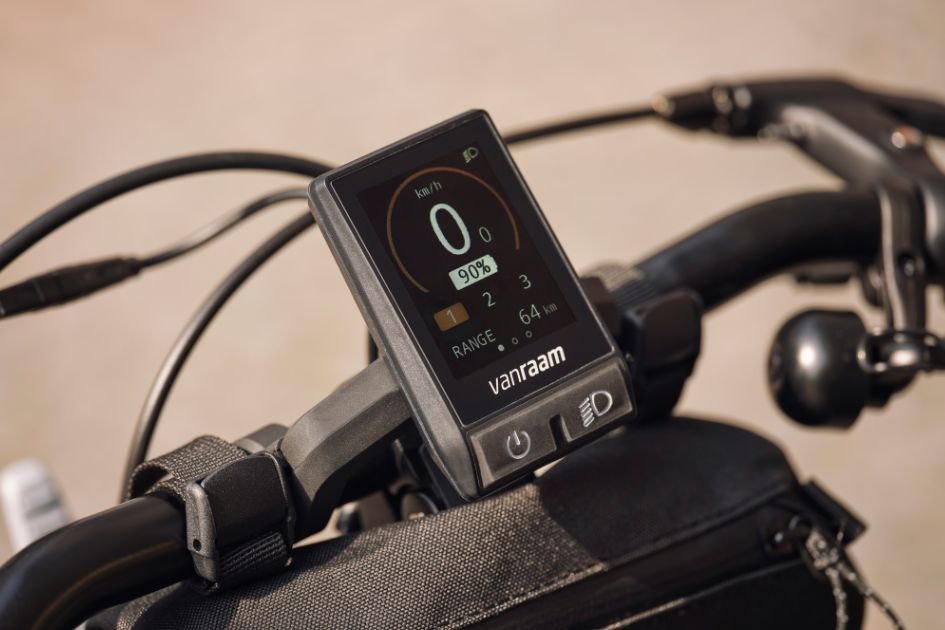 vanRaam silent smart display on Easy Rider Compact+