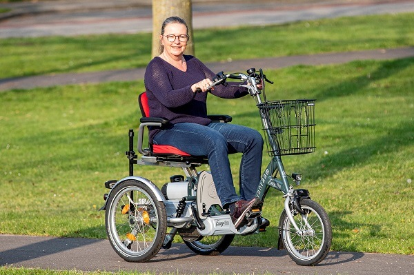 Scooter bike by Van Raam to cycle with autism