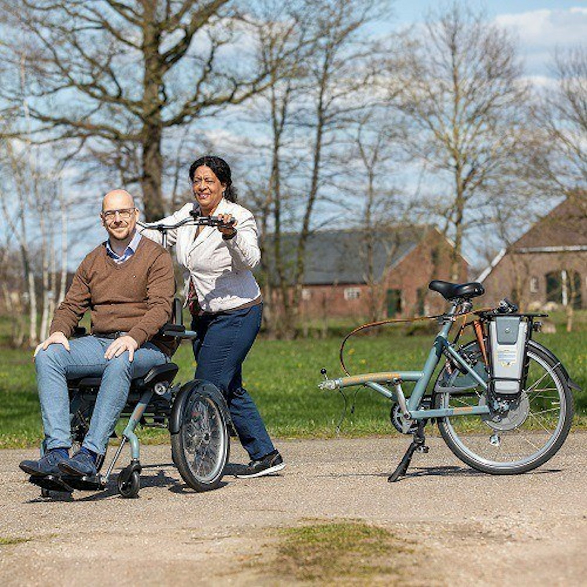 Tricycle wheelchair bike OPair divided