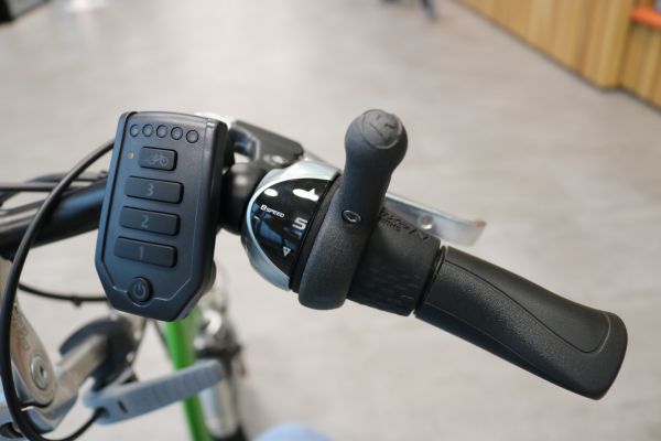braking in one-sided or preferential operation