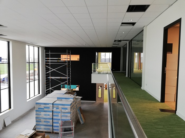 Ausstellungsraum-in-Van-Raam-Neubau