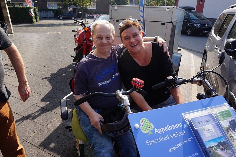 glücklich und gemeinsam auf fun2go radeln