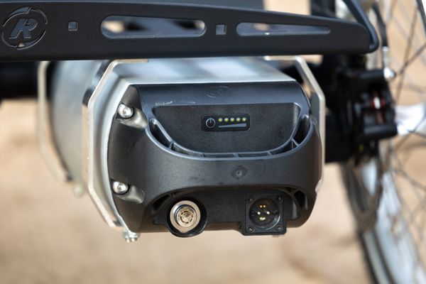 Cube battery Van Raam electrical system