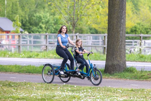 10 tips for cycling on a tandem Communication