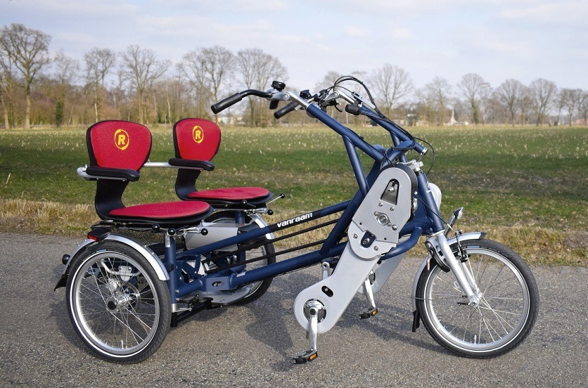Side-by-side tandem Fun2Go