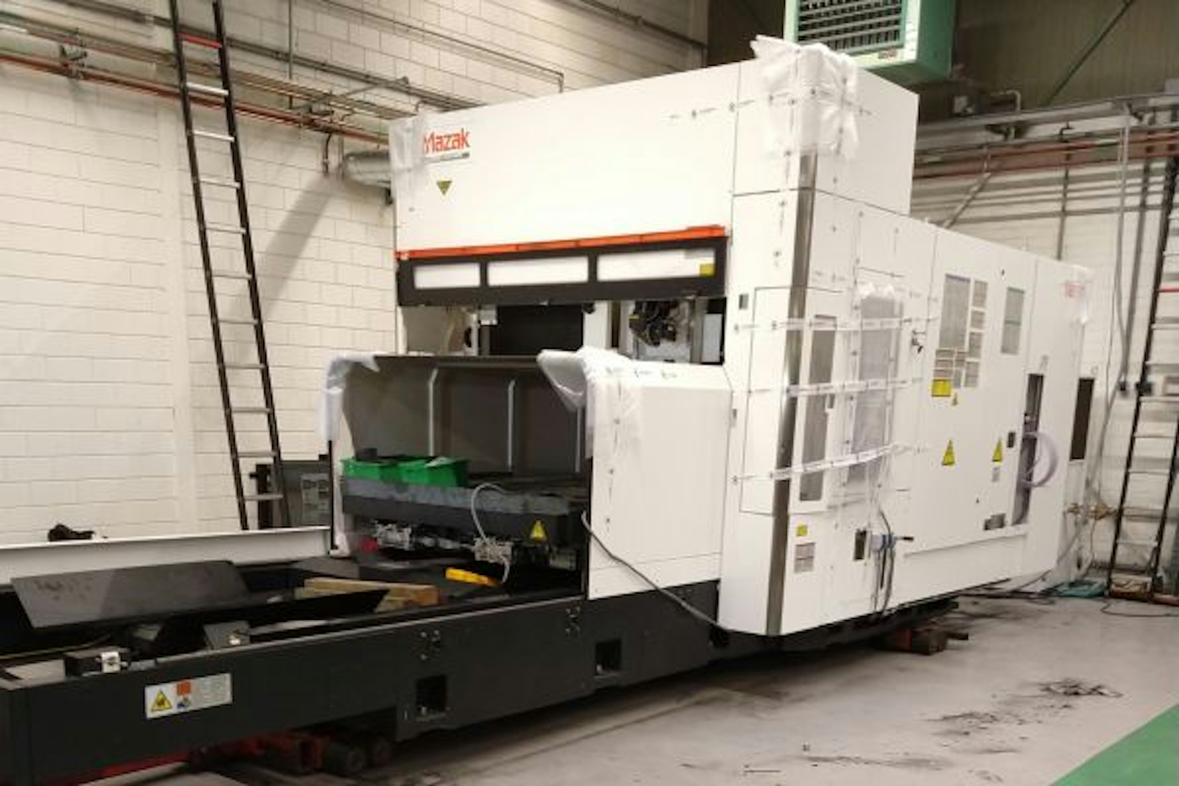 Mazak-Laser-maschine-fertig-fur-umzug