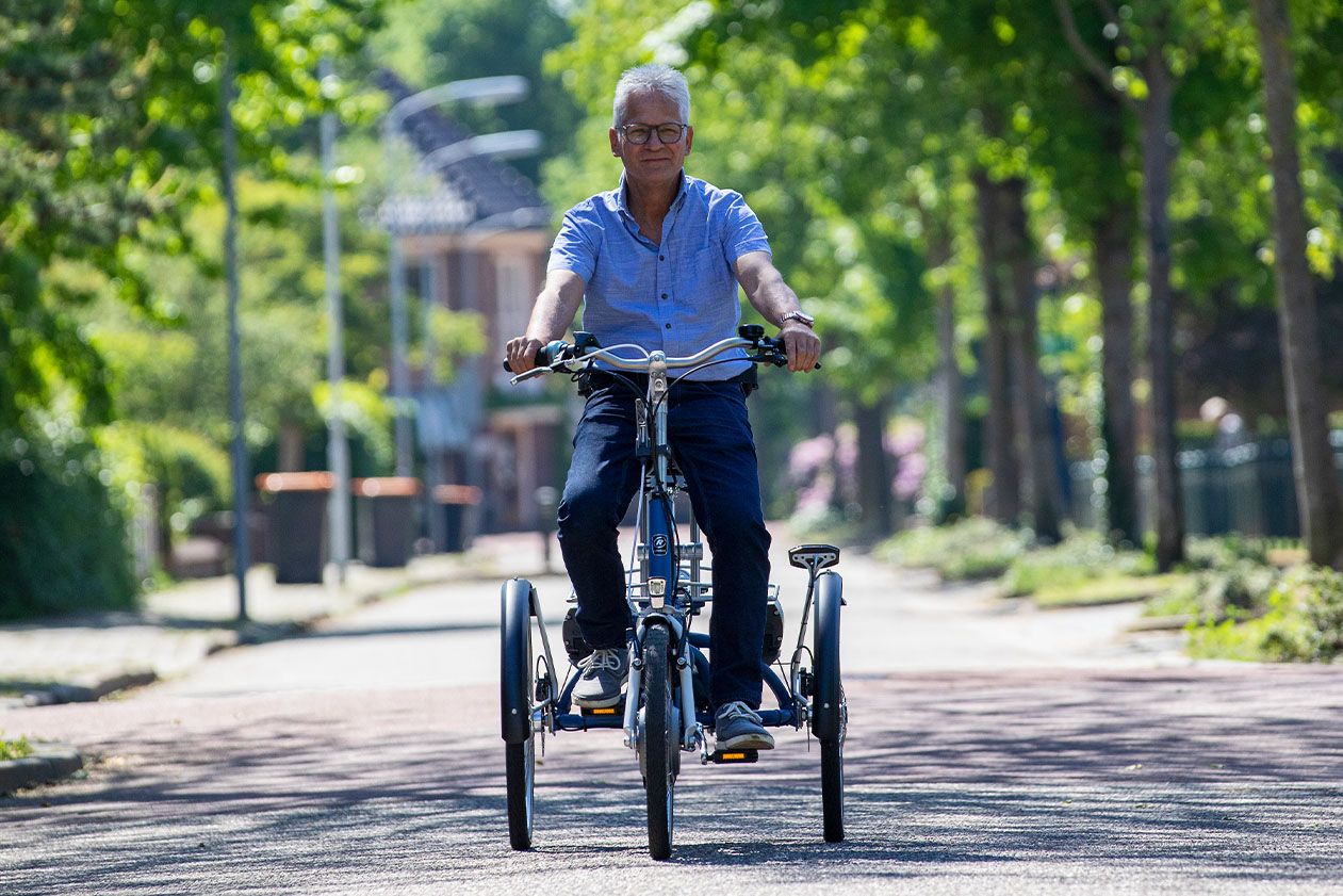 Vélo tricycle Van Raam Midi pour les personnes handicapées
