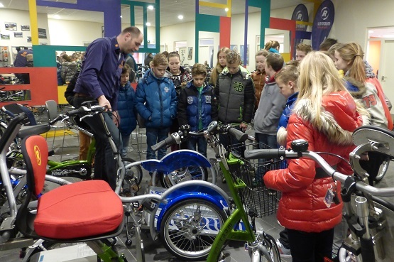 Uitleg rolstoelfiets VeloPlus