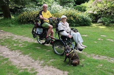 gebruikerservaring rolstoelfiets OPair - Jess Lee - Op vakantie met een 98-jarige