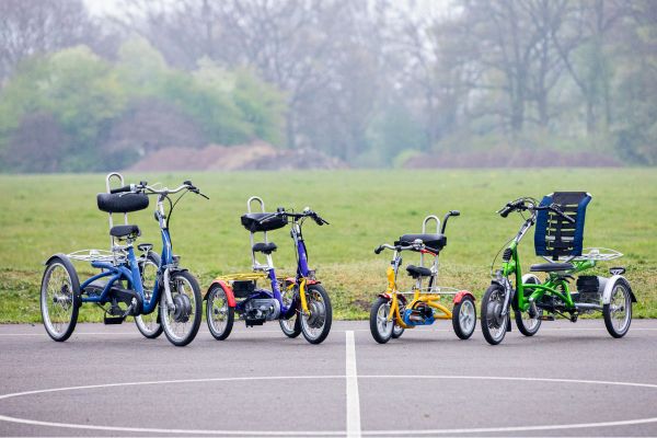 hoeveel kost een van raam aangepaste kinderdriewieler