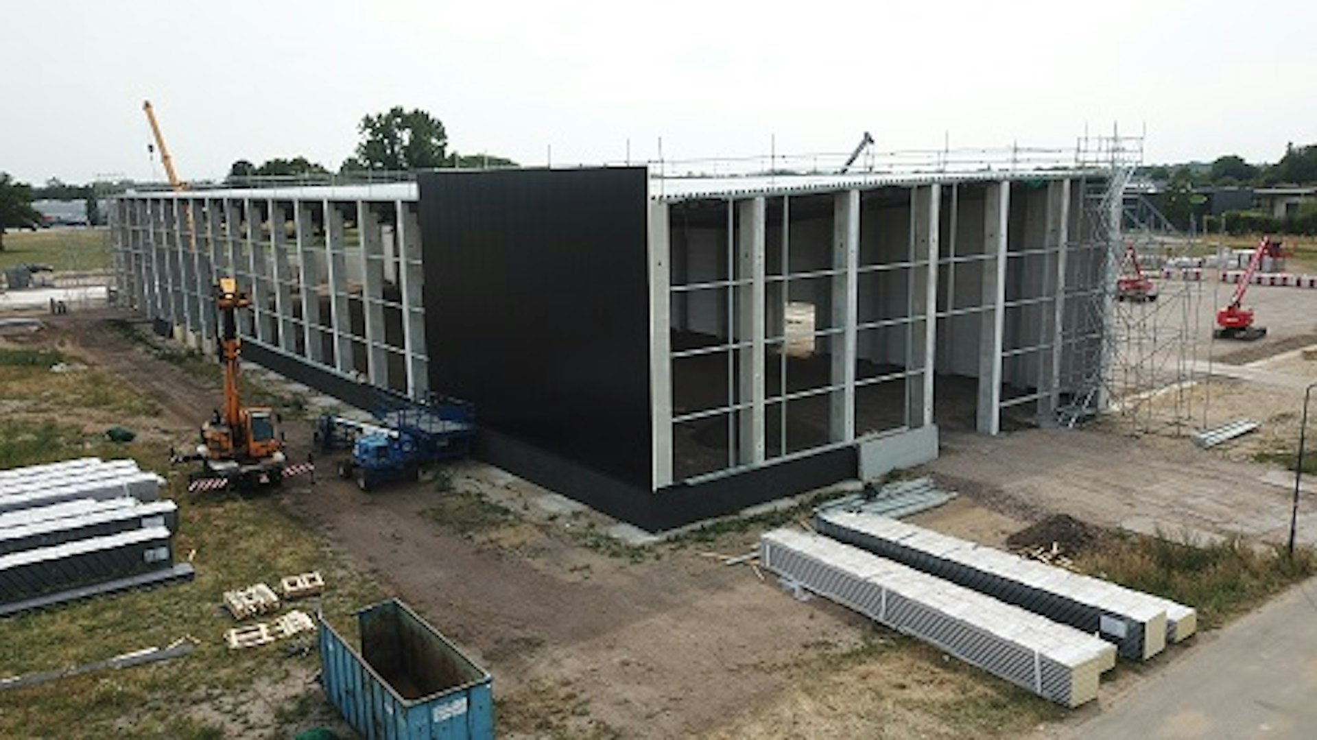 Wandbeplating magazijn