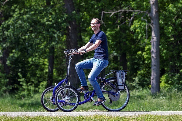 Tricycle avec 2 roues à l'avant Viktor Van Raam