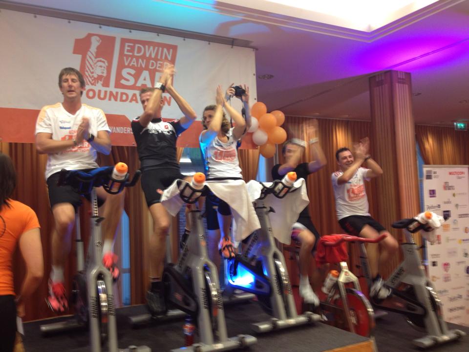 Edwin van der Sar foundation cote a cote vélo