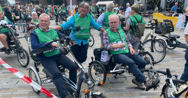 Van Raam fietsen tijdens Onbeperkte Elfstedentocht