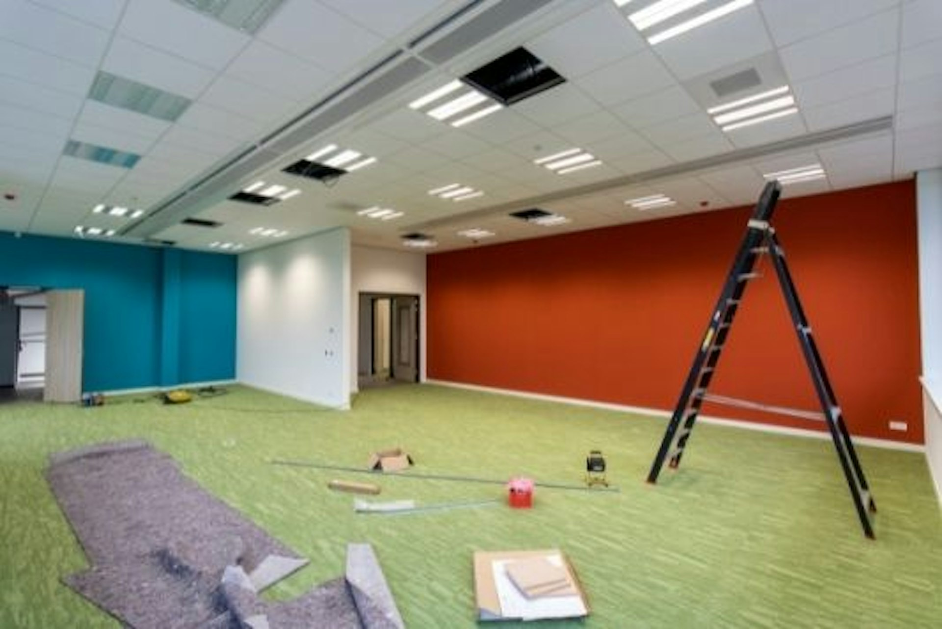 Van Raam Varsseveld new build offices week 50