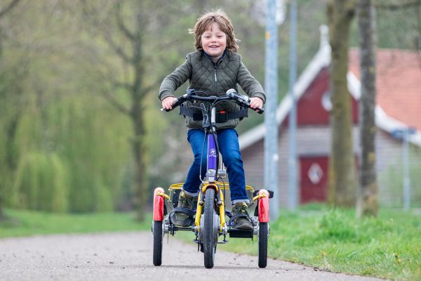 Mini Van Raam revalidatie fiets voor kinderen detail