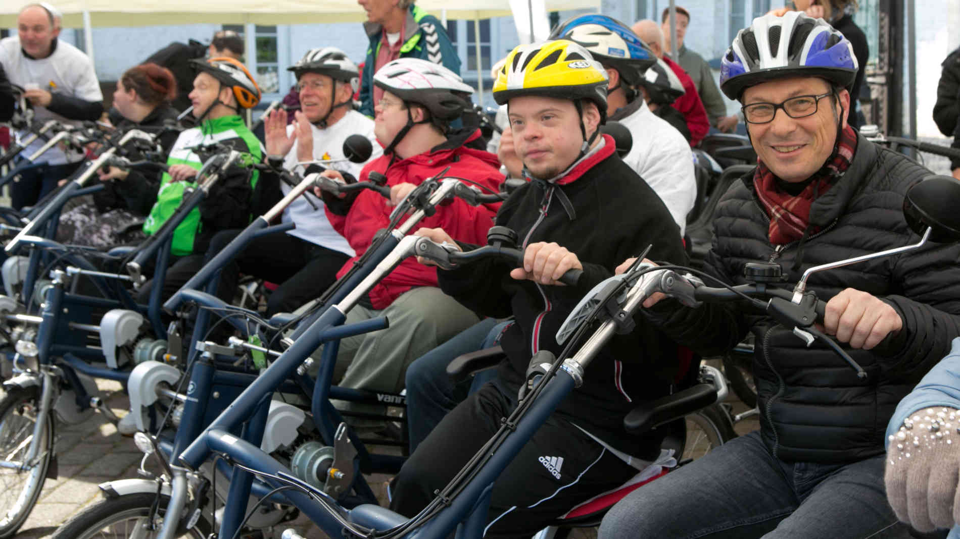 Winter-World Besucher mit Fun2Go Parallel Tandem