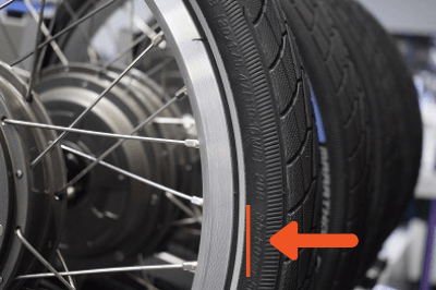 affichage de la pression des pneus sur les pneus de vélo