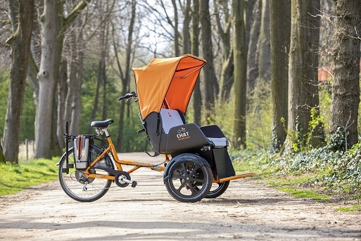 Chat rickshaw bike Van Raam for cycling trips