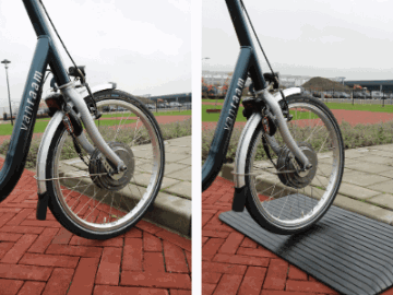 Eine Schwellenhilfe für mein an Van Raam Spezialfahrrad