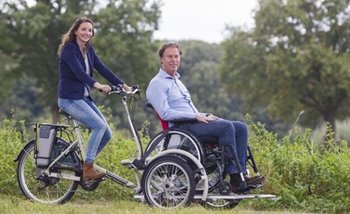 Van Raam VeloPlus rolstoelfiets huren in Bremen met fietsproject Pedder