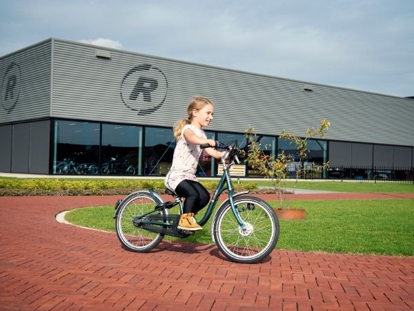 Ambassador magazine at the Van Raam factory - Test ride