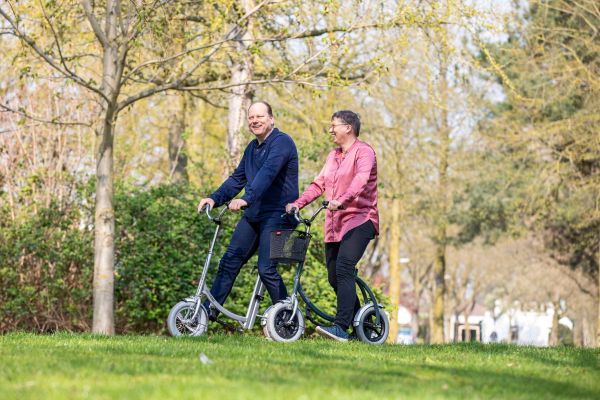 Van Raam City walking bike put together - as an alternative to the Alinker walking bike