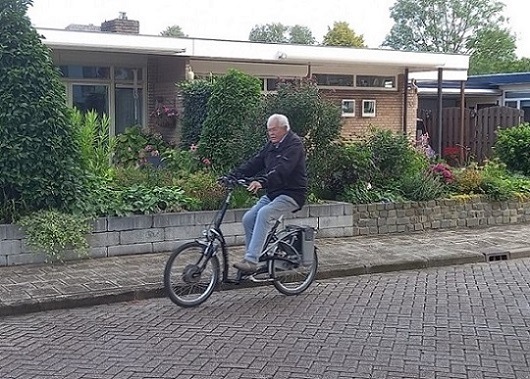 Elektrische fiets lage instap Balance Van Raam Johan Grotenhuijs