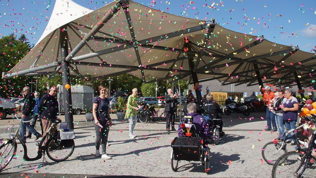 Feestelijk vertrek voor Hersenletsel on Tour