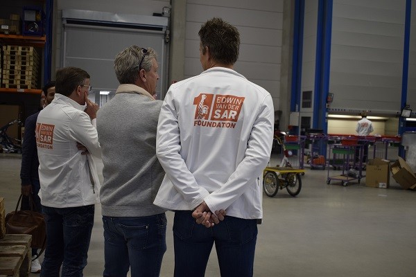 Edwin-van-der-sar-bezoek-Van-Raam-varsseveld