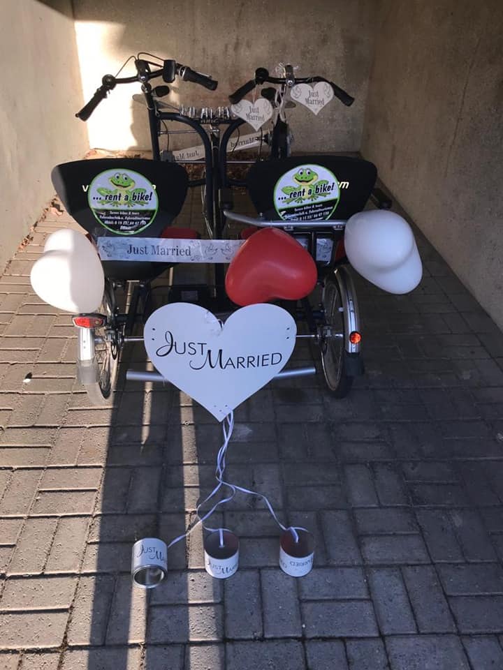 Parallel Tandem als Transport für eine Hochzeit
