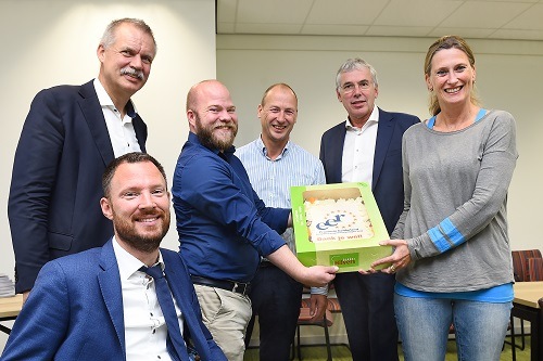 dankjewel taart voor directie Van Raam