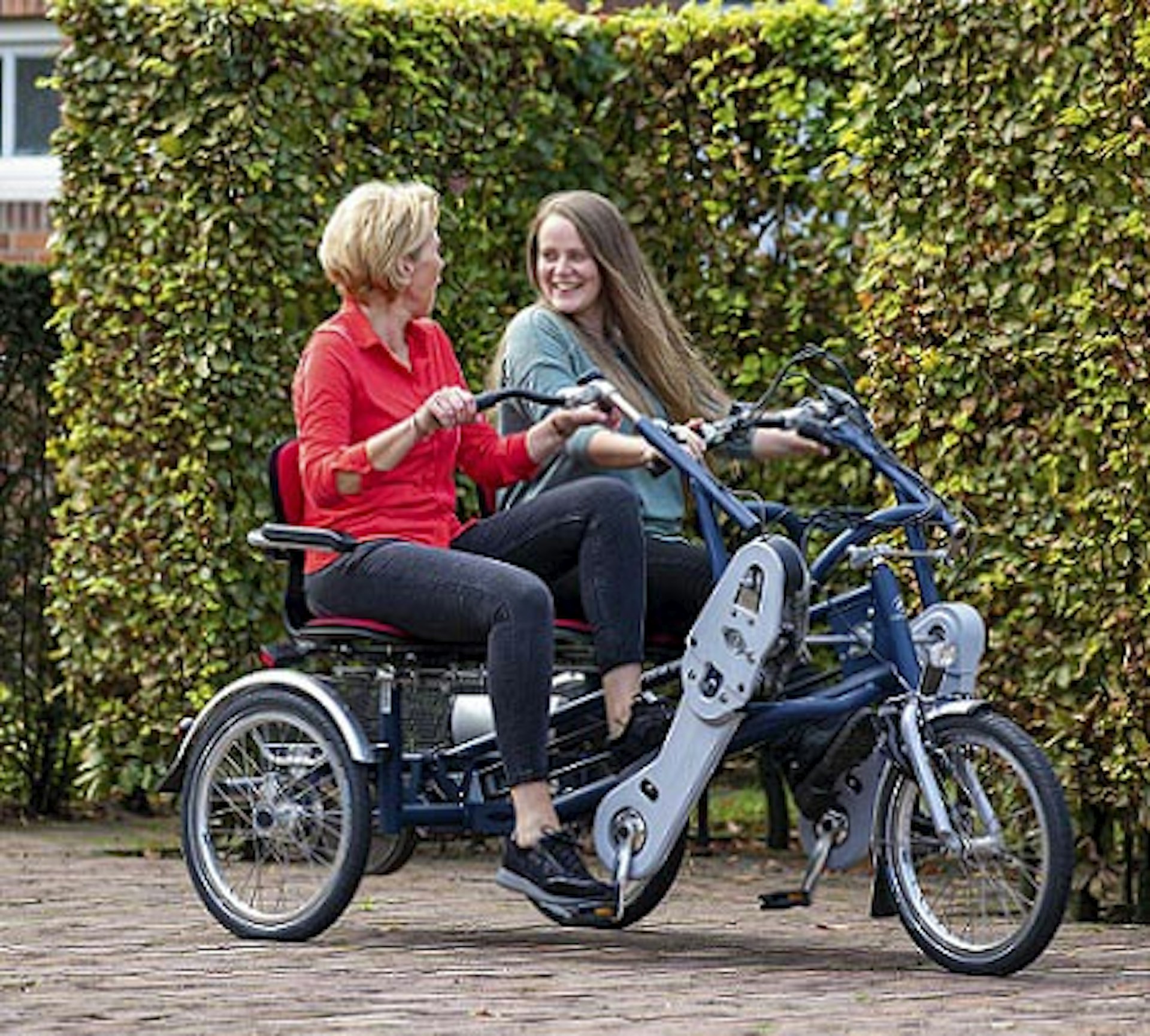 Fietsen met de ziekte van Huntington Van Raam Fun2Go duofiets