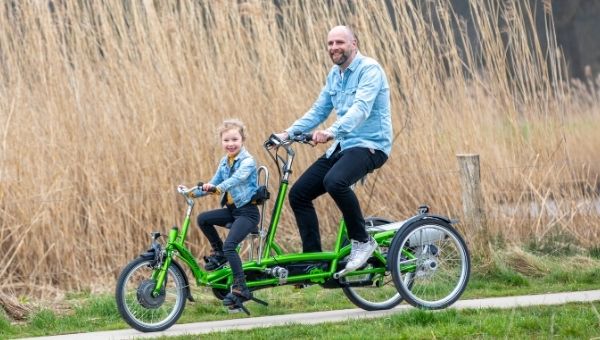 frequently asked questions about Van Raam tandems - Kivo Plus three-wheel tandem adult child