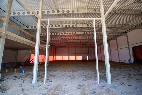 Wände der neuen Halle Van Raam fast geschlossen