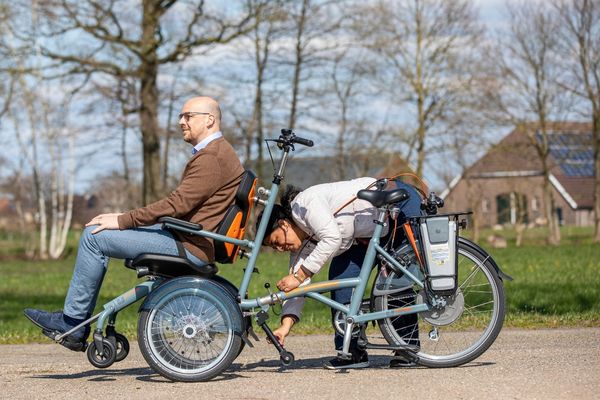 You can use this unique bike also as a wheelchair - Van Raam OPair wheelchair bike 2 in 1