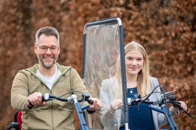 Zwischen Abschirmung Fun2Go parallel Tandem Van Raam corona