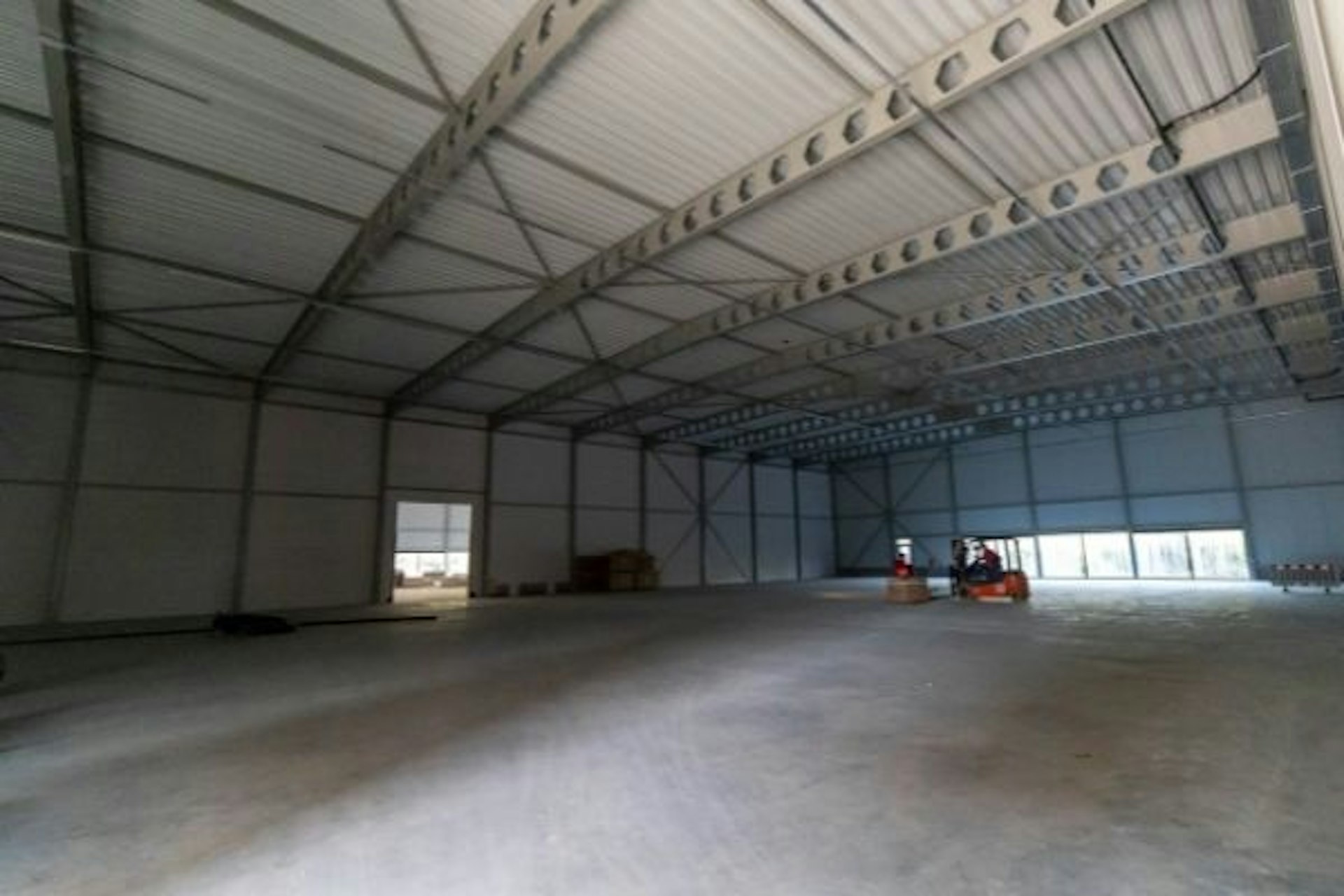 Foto in der neuen Halle Van Raam Woche 40