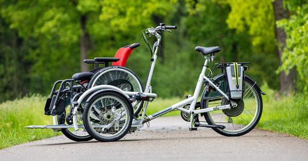 Rollstuhlfahrrad VeloPlus Van Raam in ANWB-Zeitschrift Kampioen