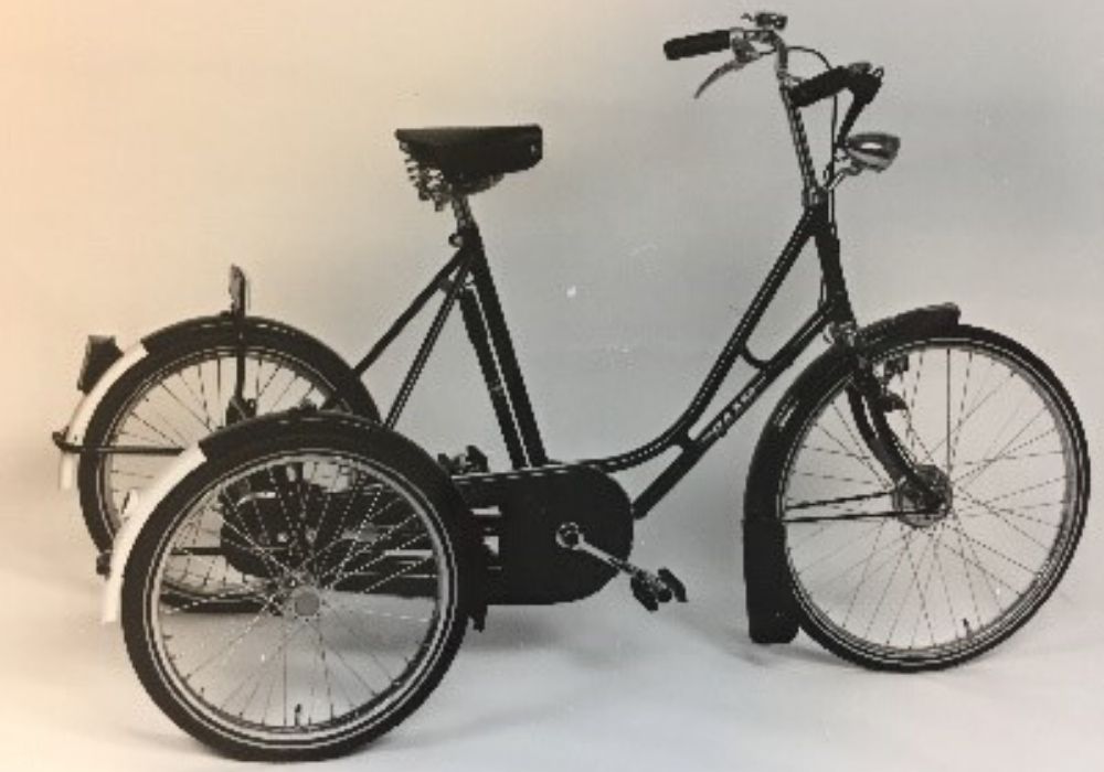 Eerste aangepaste fiets van Van Raam