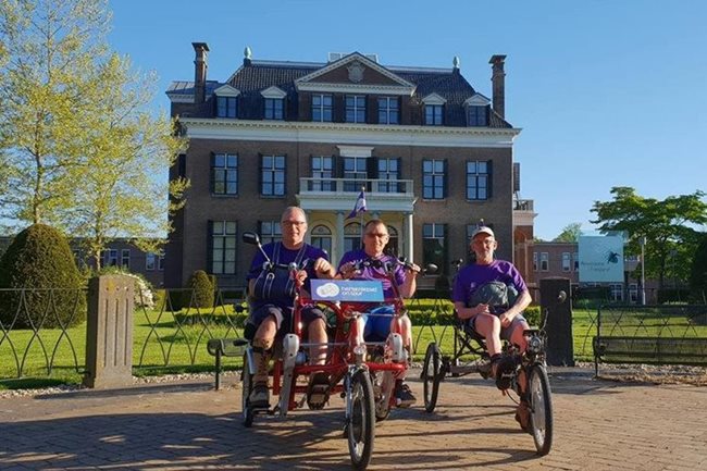 Hersenletsel on tour Van Raam duofiets