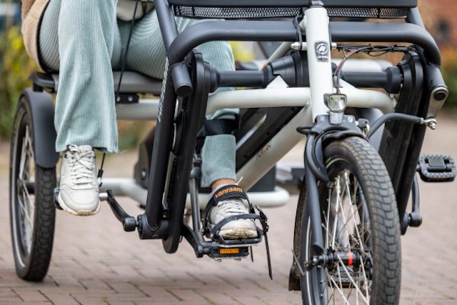 Onderbeenfixatie aangepaste fiets Van Raam
