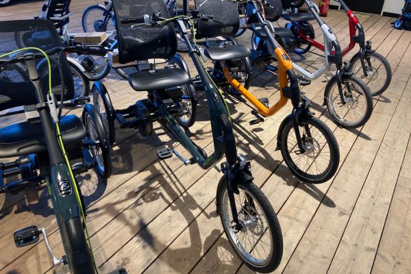 5 questions for Van Raam Premium Dealer Welzorg Shop - Easy Rider tricycles in showroom