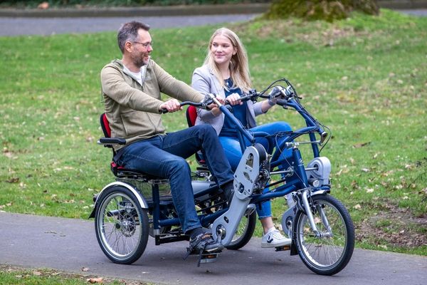 Gemeinsam Rad fahren ohne umzufallen van raam fun2go Duo Fahrrad