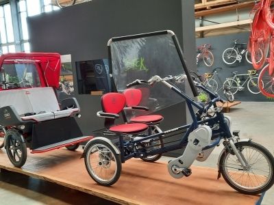Van Raam Spezialfahrraeder auf Fahr- Rad Ausstellung