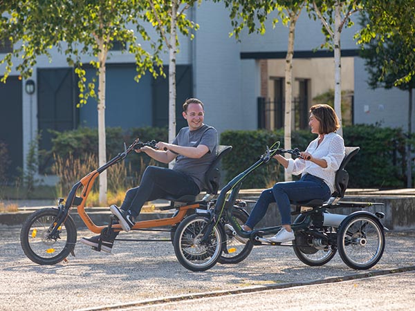 Les différentes versions du nouveau tricycle Easy Rider de Van Raam